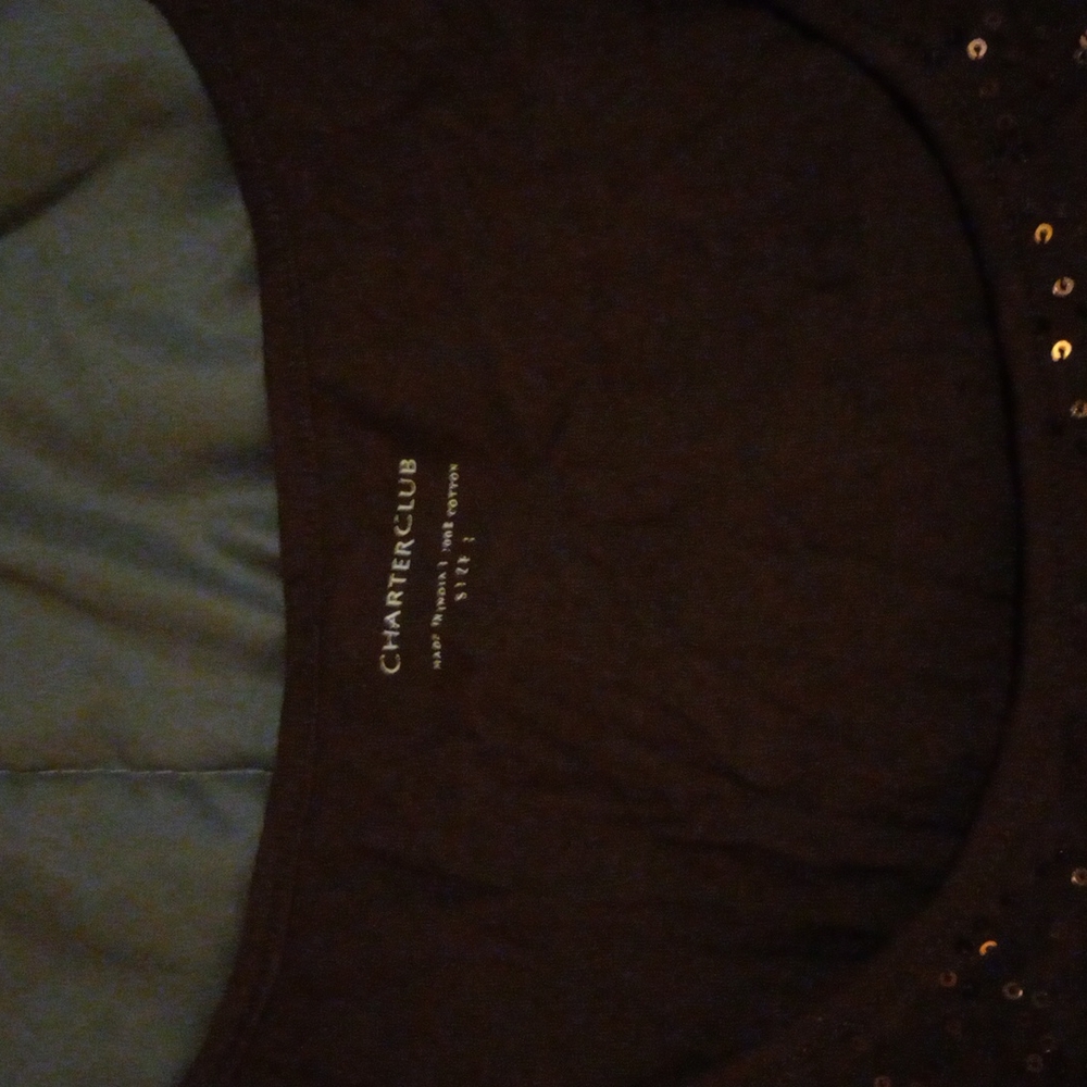 Top - Picture 2 of 2
